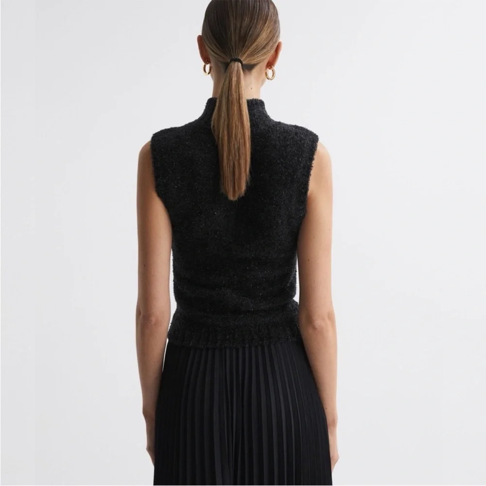 REISS Georgia Tinsel Knitted Sleeveless Vest in Black Sweater Top Size Large